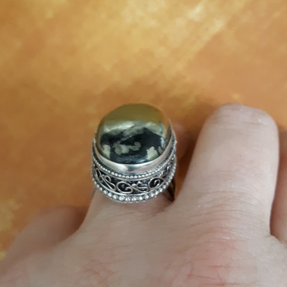 New Pyrite 925 Silver Ring. - Picture 4 of 8